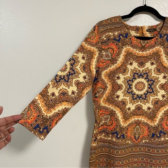 J. McLaughlin Dress Women’s Size Large Mandala design Sophia Dress 3/4 Sleeve - Picture 8 of 14